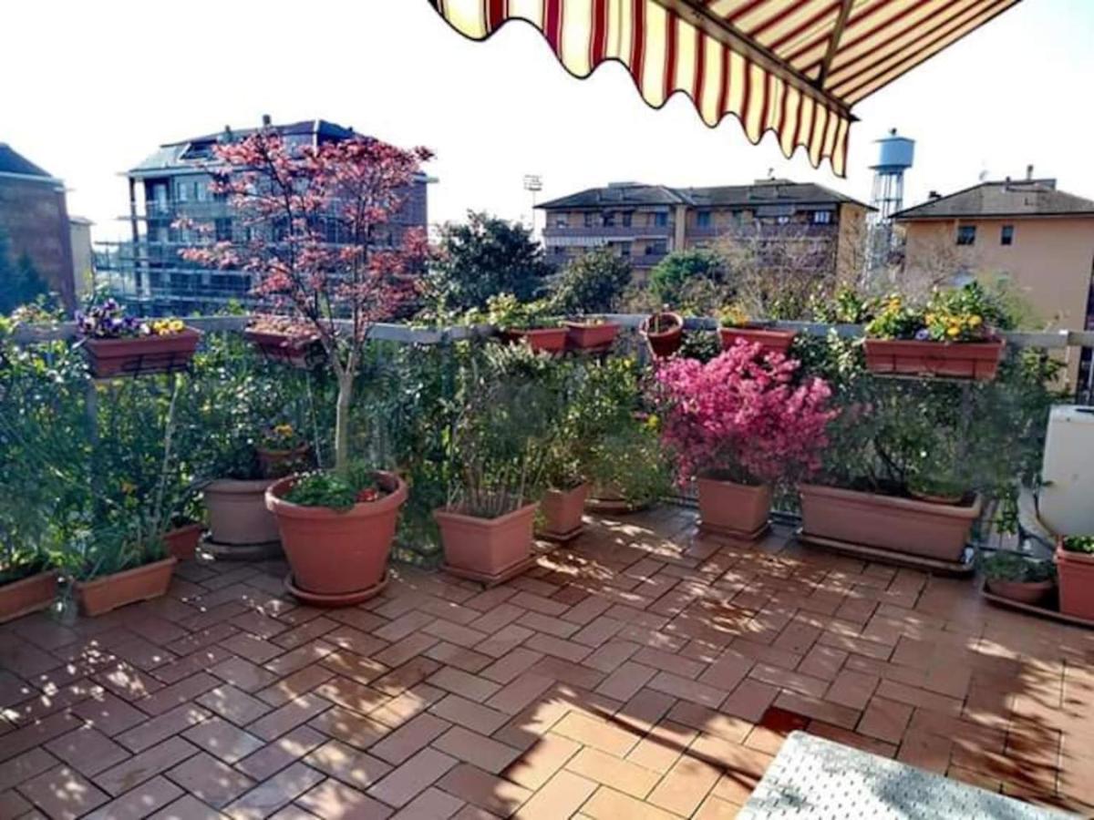 Appartamento Con Terrazzo A Gorgonzola Exterior foto